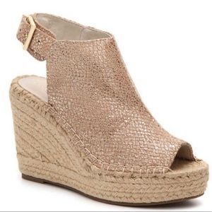 Kenneth Cole Reaction **NEW** Odette Espadrille Wedges - Size 7